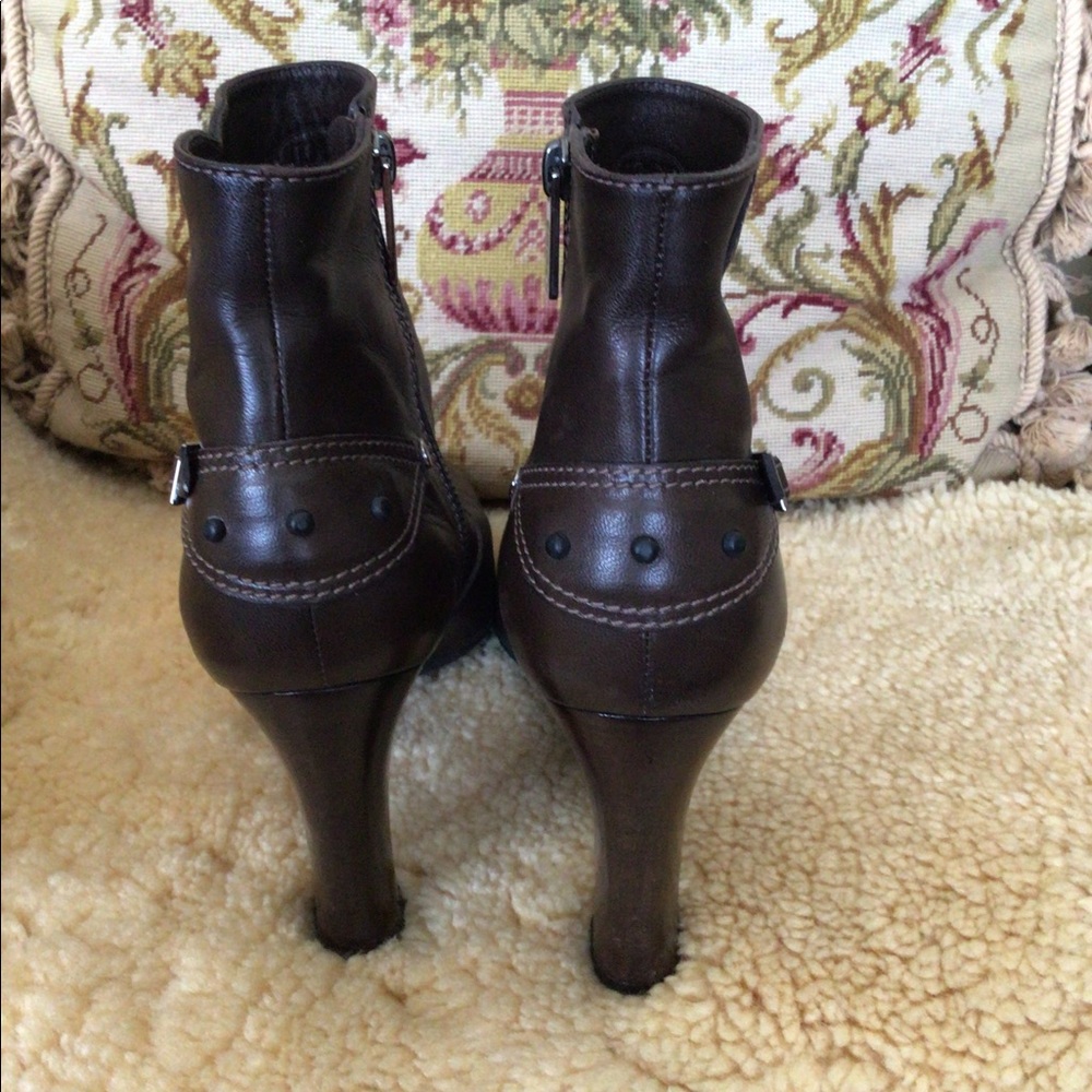 Tod’s boots
